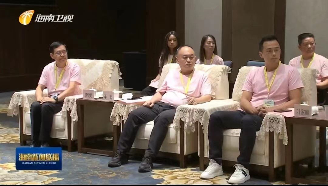 赤膽忠心強(qiáng)教育 同心共筑中國(guó)夢(mèng) 赤膽忠心強(qiáng)教育 同心共筑中國(guó)夢(mèng)