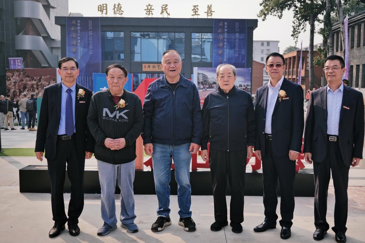 突出特色強(qiáng)專(zhuān)業(yè)，大咖云集共盛會(huì)