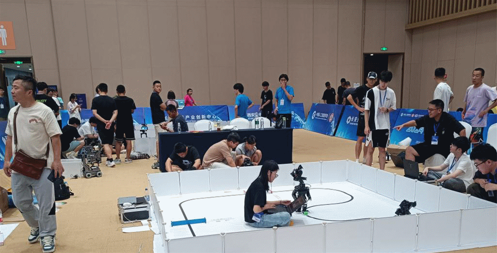 賽場載譽(yù)歸 獻(xiàn)禮開學(xué)季 西安明德理工學(xué)院高質(zhì)量發(fā)展再添新成果 賽場載譽(yù)歸 獻(xiàn)禮開學(xué)季 西安明德理工學(xué)院高質(zhì)量發(fā)展再添新成果