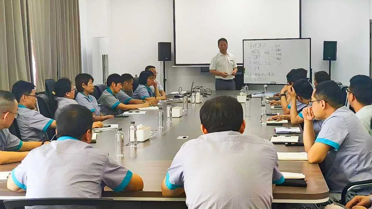 新廠新貌新氣象 共赴發(fā)展新篇章 瑞豐科技集團陜西煙印公司完成鄠邑新廠區(qū)搬遷工作 新廠新貌新氣象 共赴發(fā)展新篇章 瑞豐科技集團陜西煙印公司完成鄠邑新廠區(qū)搬遷工作