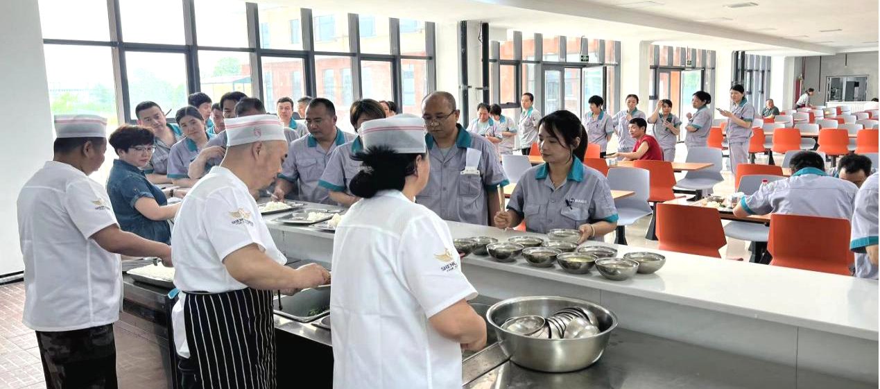 新廠新貌新氣象 共赴發(fā)展新篇章 瑞豐科技集團陜西煙印公司完成鄠邑新廠區(qū)搬遷工作 新廠新貌新氣象 共赴發(fā)展新篇章 瑞豐科技集團陜西煙印公司完成鄠邑新廠區(qū)搬遷工作