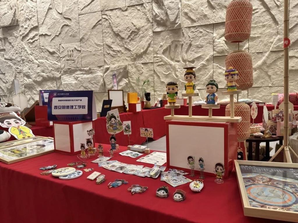 深化產(chǎn)教融合戰(zhàn)略 聚焦多元協(xié)同發(fā)展——金葉科教集團匠心打造育人新范式 深化產(chǎn)教融合戰(zhàn)略 聚焦多元協(xié)同發(fā)展——金葉科教集團匠心打造育人新范式